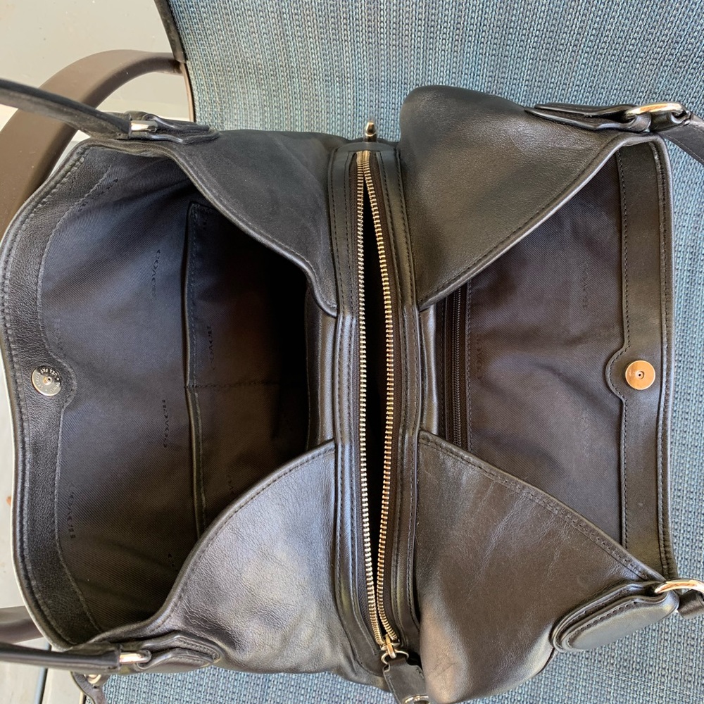 Coach Shoulder Bag - Picture 3 of 6
